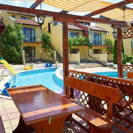 Yalta Complex Hotel Sunny Beach