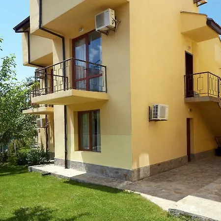 Szálloda Yalta Complex 3*