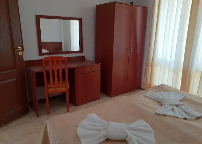 Yalta Complex Отель Свети-Влас