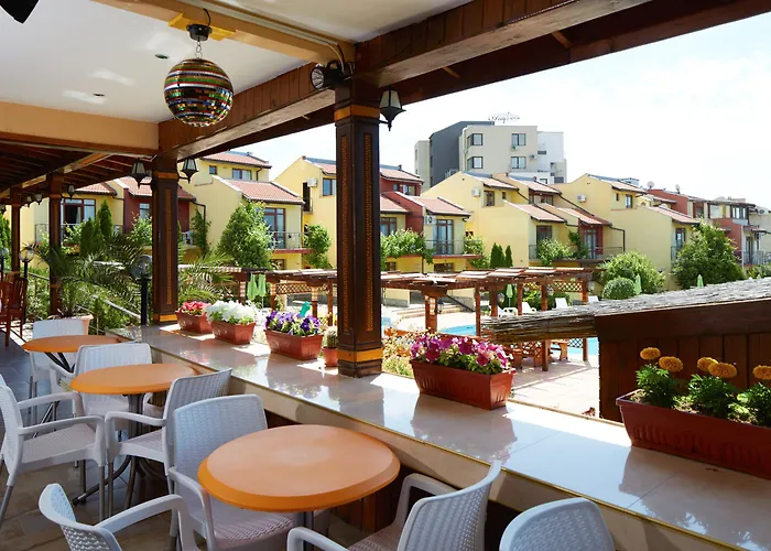 Yalta Complex 3* Свети-Влас