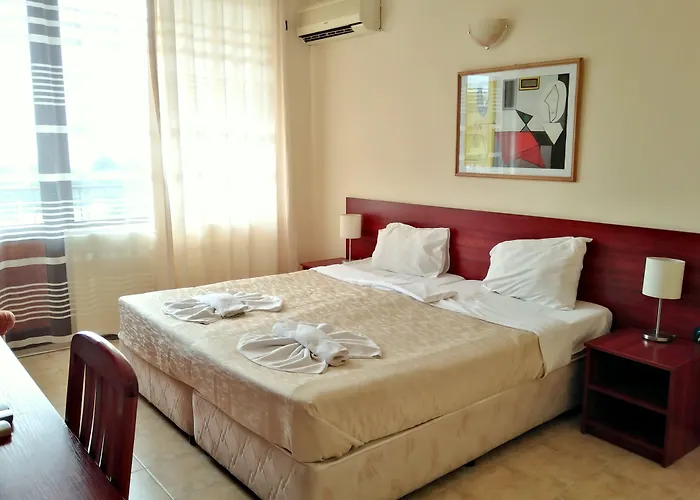 Szálloda Yalta Complex 3*